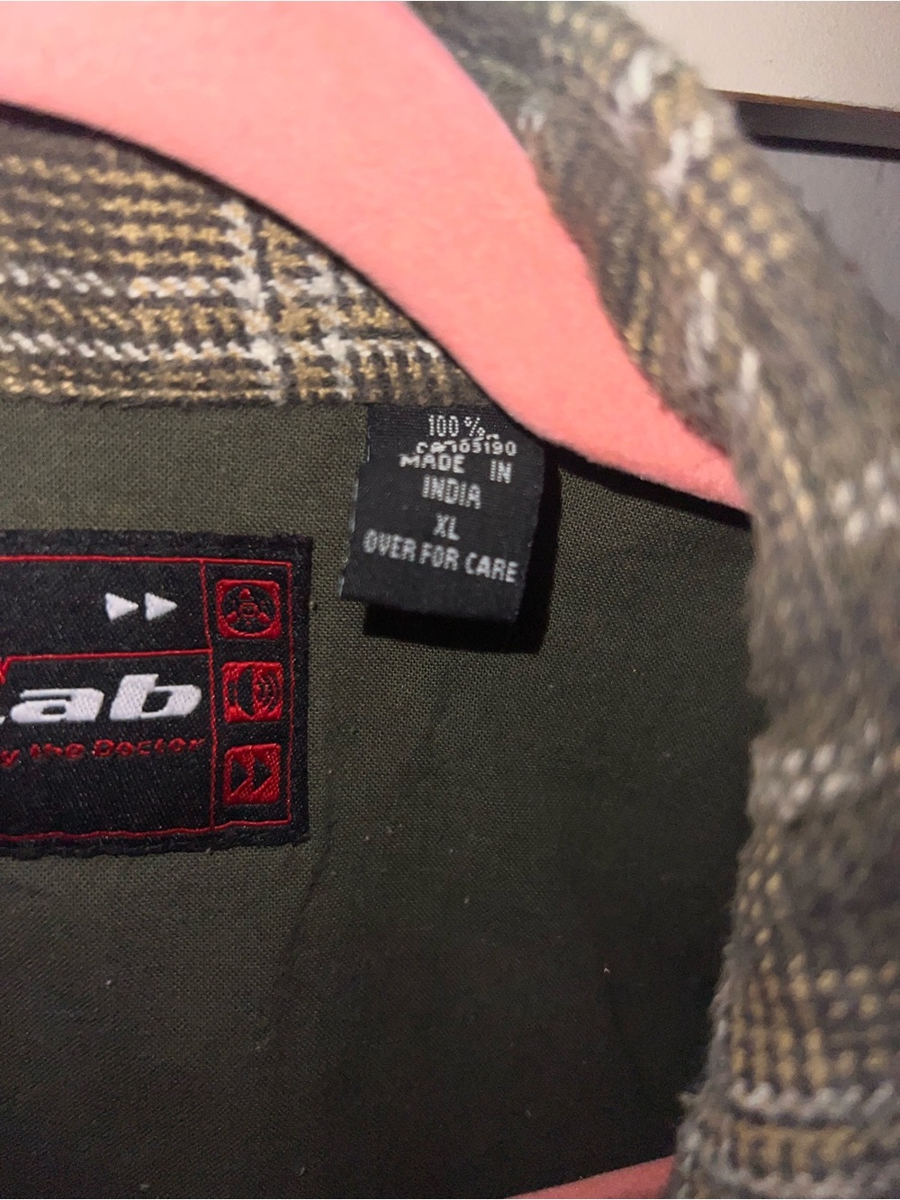 Men's Plaid Button-Up - Picture 3 of 4